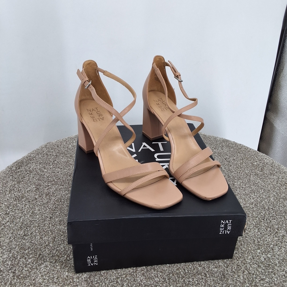 Naturalizer Women's Nude Strappy Block Heels